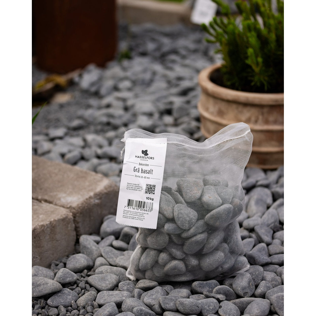 Dekoratiivinen kivi Harmaa basaltti 30-60mm, 500kg, 50kpl, Puolipaketti