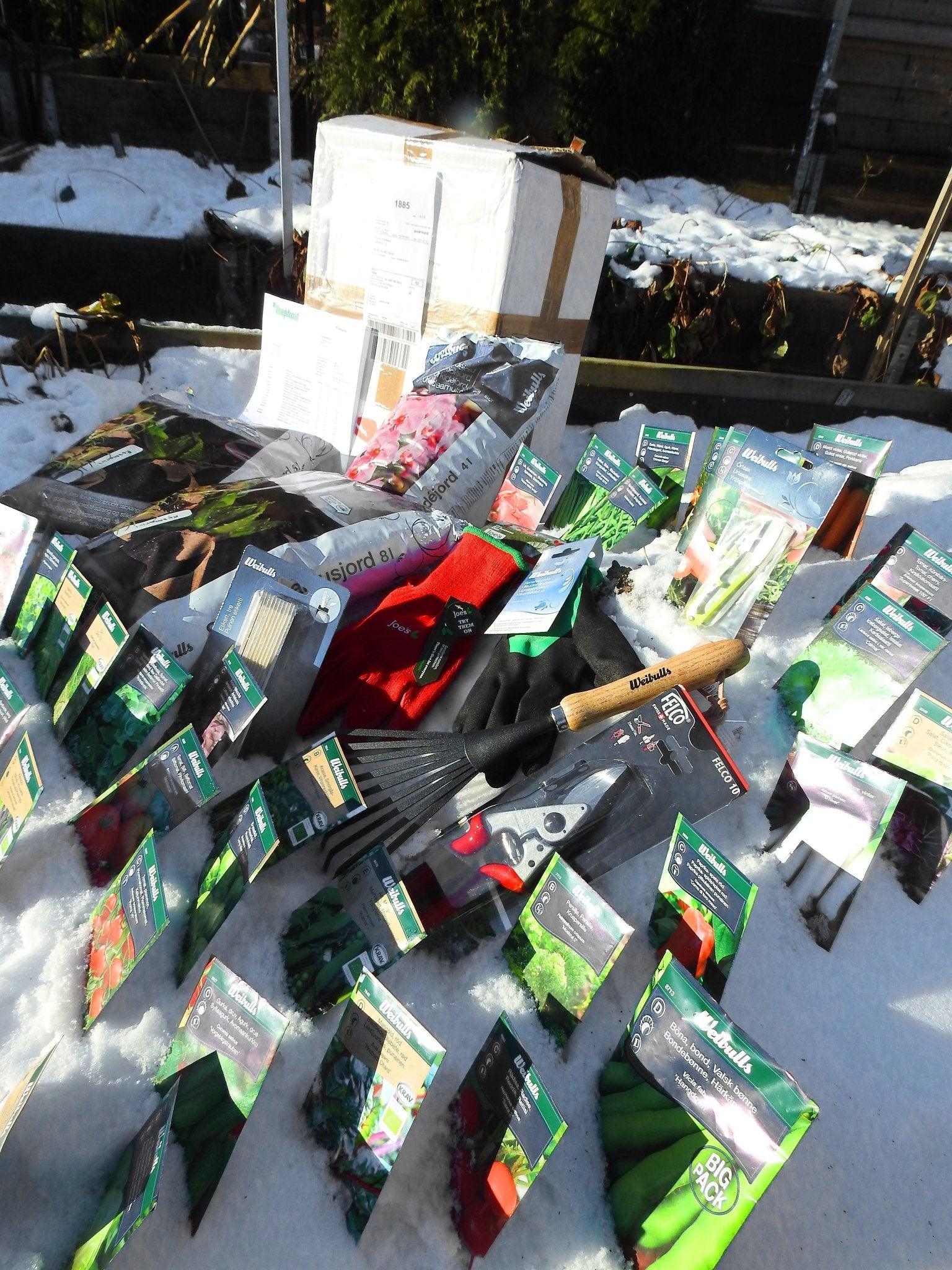 Fin leverans av fröer och planteringsjord